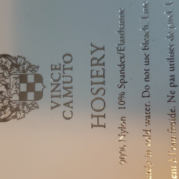 2 unopened packages of Vince Camuto size a/b nude control top enhanced toe hose - Picture 8 of 8